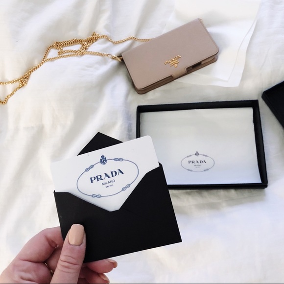 Prada Saffiano iPhone SE Case On Chain - Picture 2 of 8